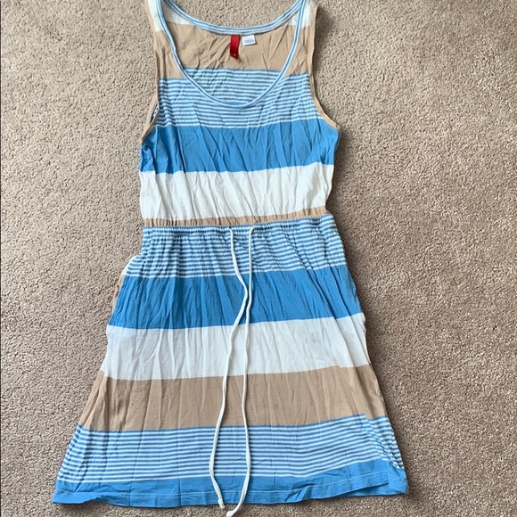 H&M Dresses & Skirts - H&M dress